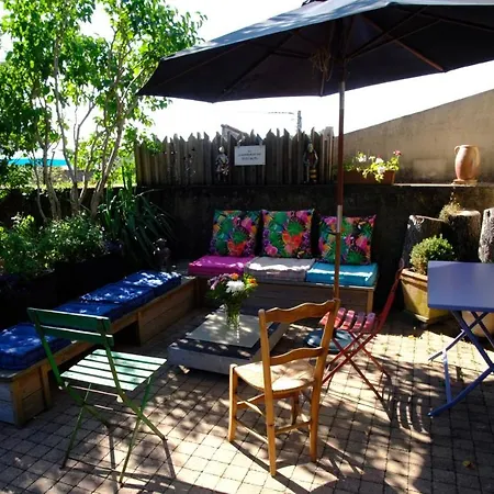 La Maison Du Sculpteur A Proche Puy Du F Отель типа 