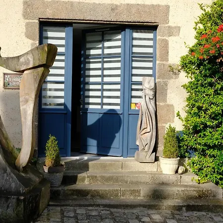 Frühstückspension La Maison Du Sculpteur A Proche Puy Du F 3*